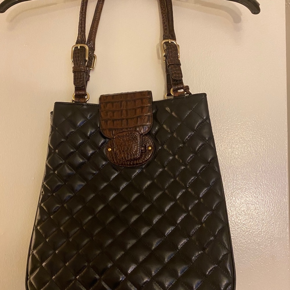 Handbag - Picture 2 of 5